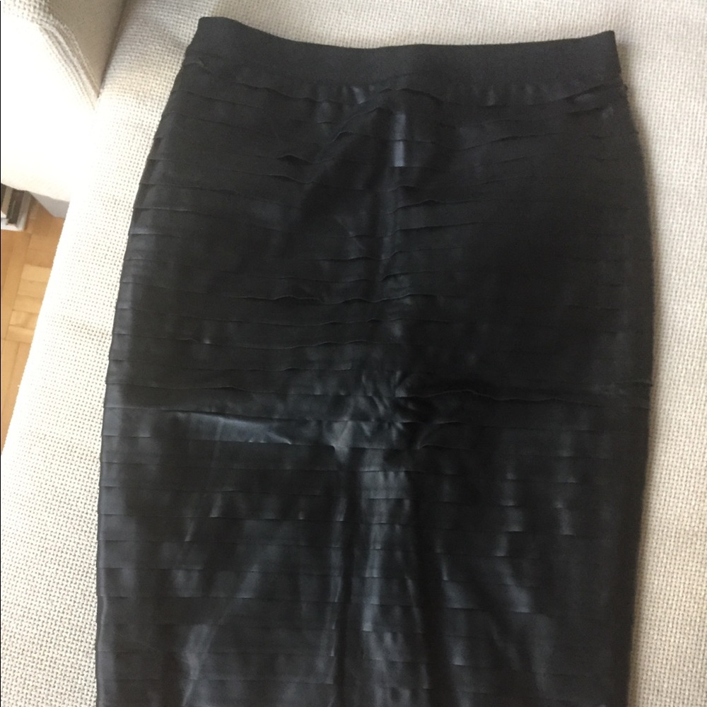 Skirt faux leather